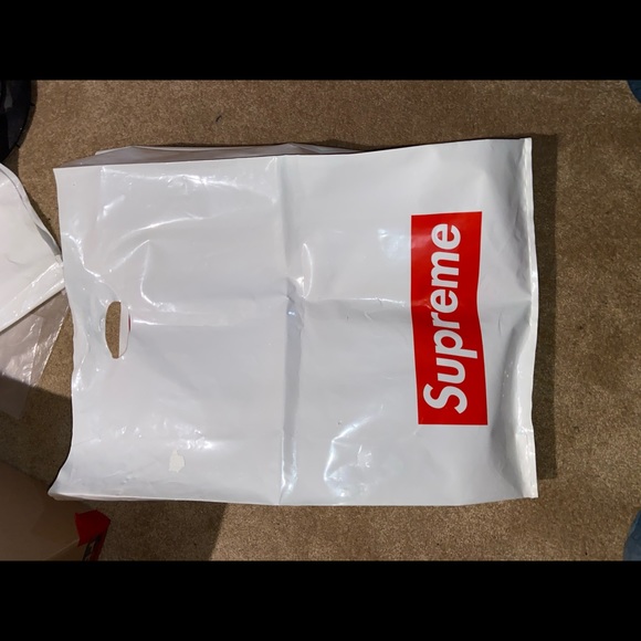 Supreme back pack - Picture 6 of 6